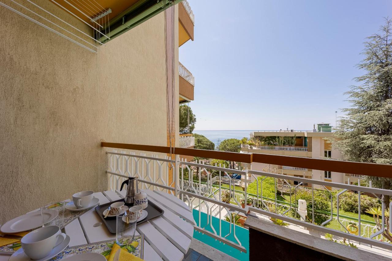 Condominio Turchese Seaview Apartment Sanremo Exterior photo
